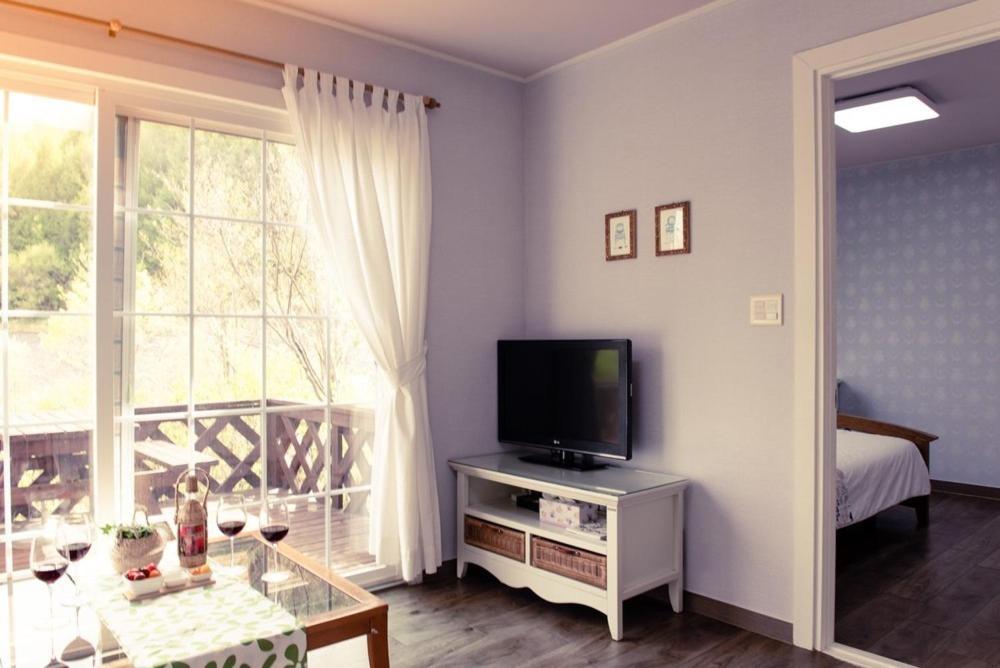 Pyeongchang Zermatt Pension Family, Couple ภายนอก รูปภาพ